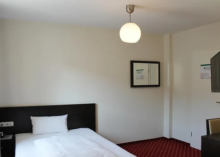 Aariana 3* Offenbach am Main